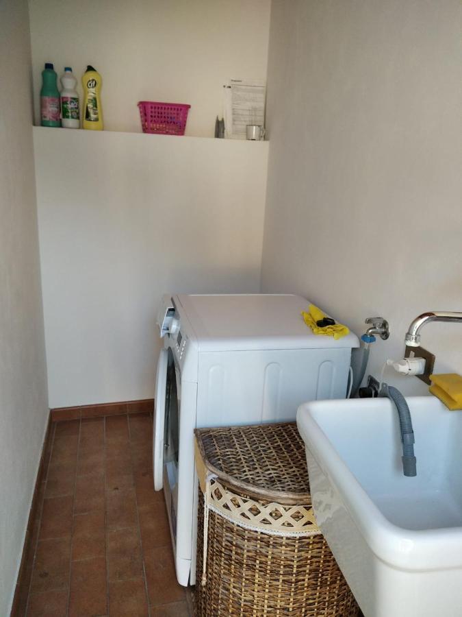 Il Giardino Di Laura Apartment Toscolano Maderno Luaran gambar