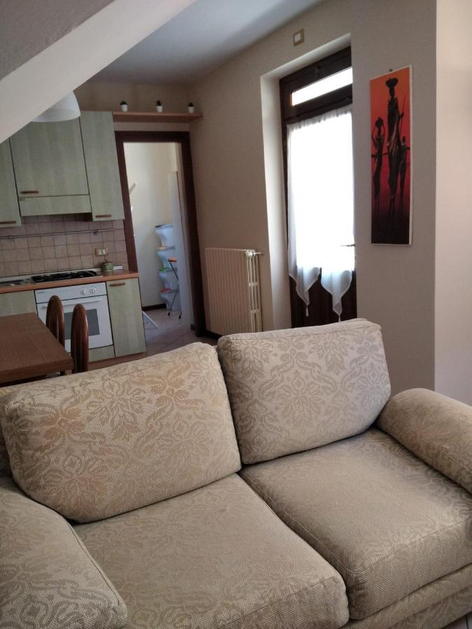 Il Giardino Di Laura Apartment Toscolano Maderno Luaran gambar